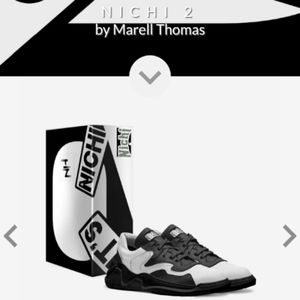 Shoes manufactured in Italy